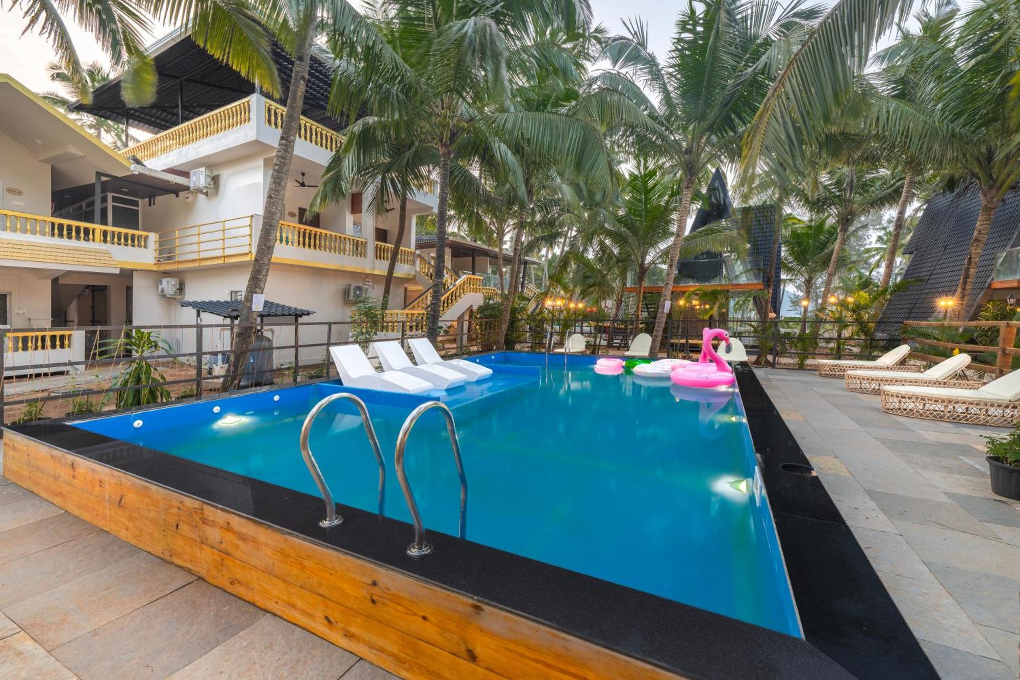 The Rose Goa Beach Resort Agonda Eksteriør billede