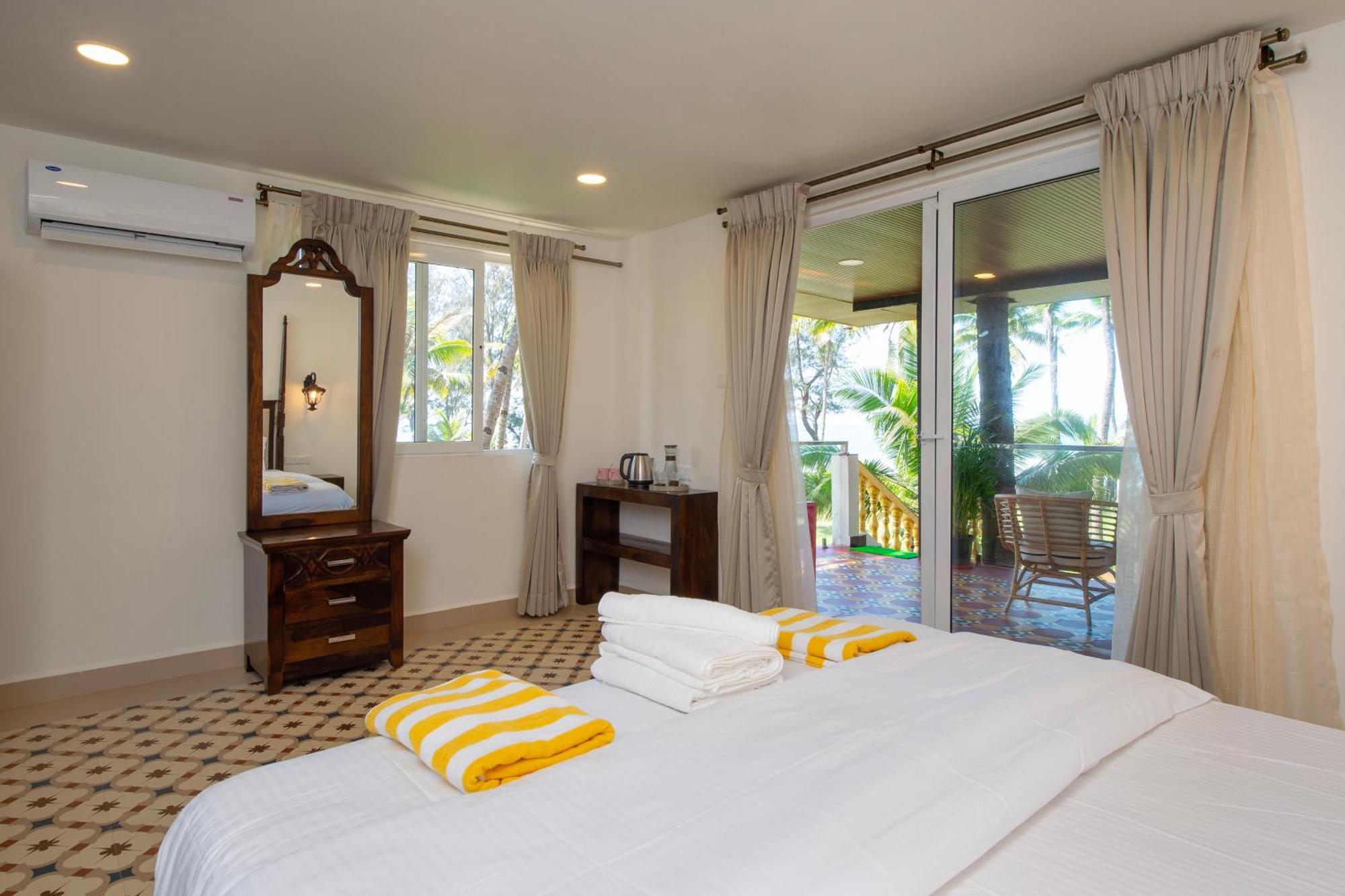 The Rose Goa Beach Resort Agonda Eksteriør billede