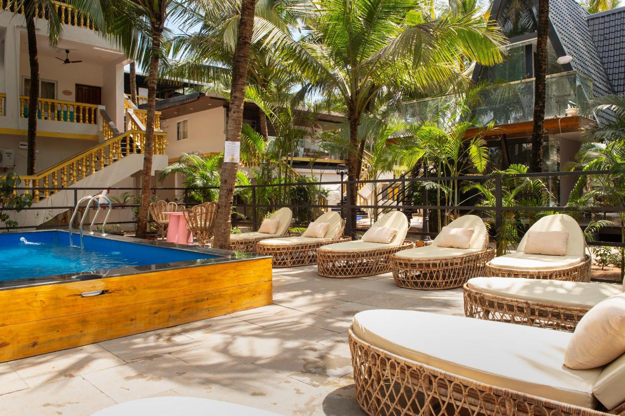 The Rose Goa Beach Resort Agonda Eksteriør billede